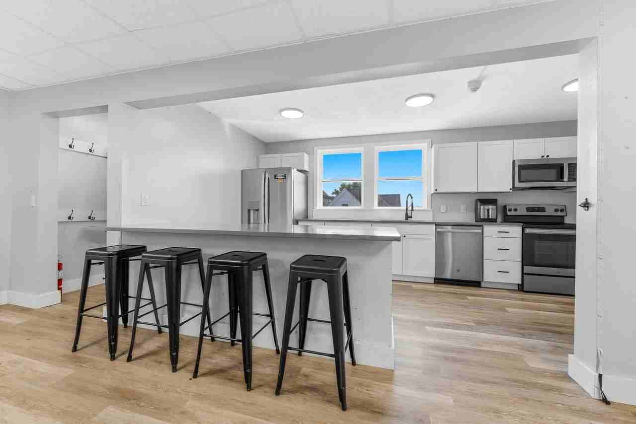 289 Wiles St - Photo 5 of 39