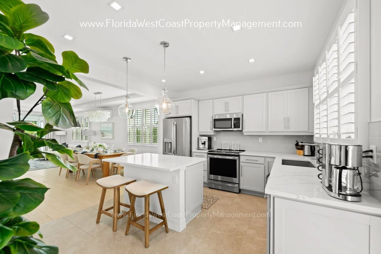 12523 Gulf Breeze Ter - Photo 6 of 50