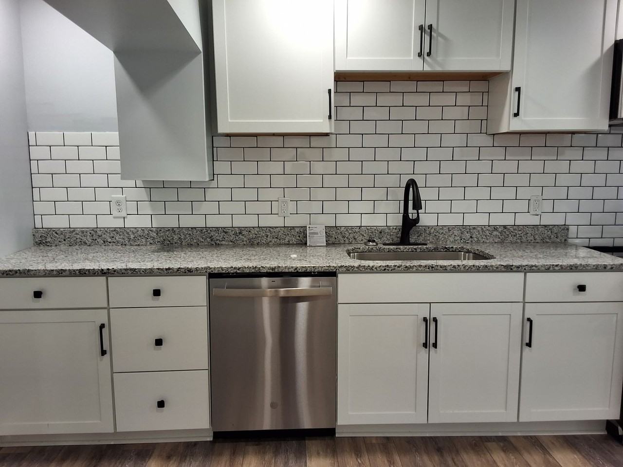 2713 Luther Rd - Photo 6 of 25