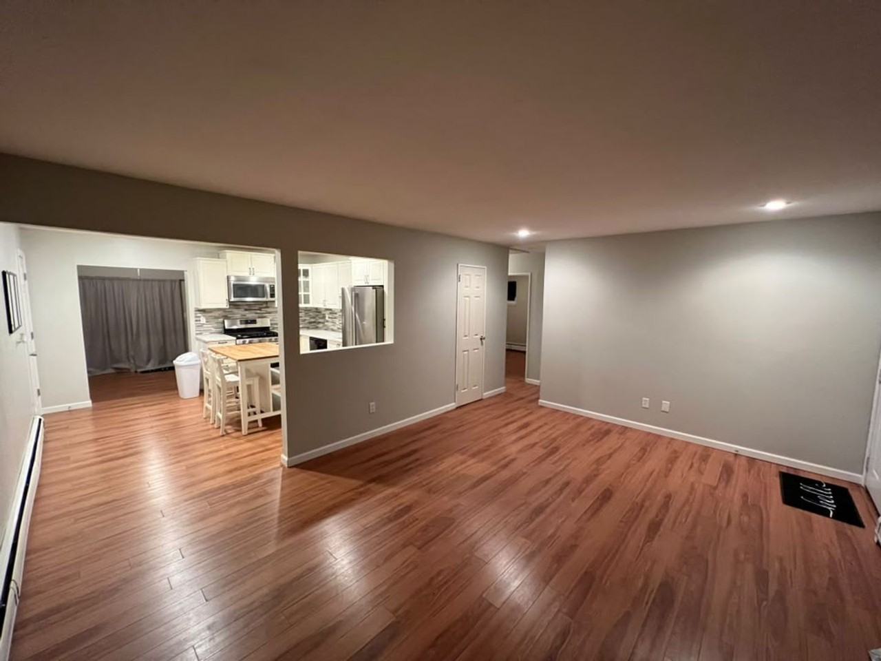 31 Hellstrom Rd - Photo 4 of 11