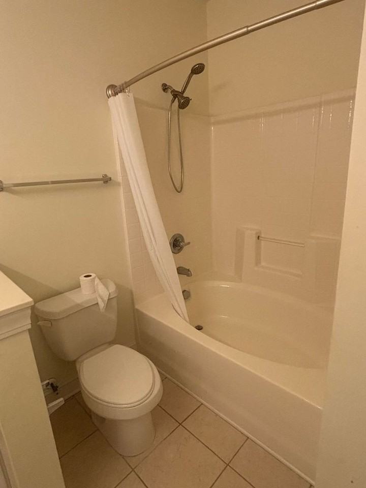114 Fountain Pointe Ln - Photo 6 of 11