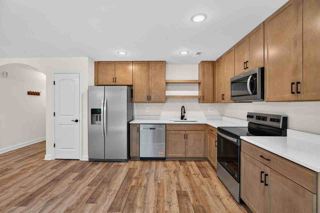 507 507 Roman Way #101 - Photo 6 of 28