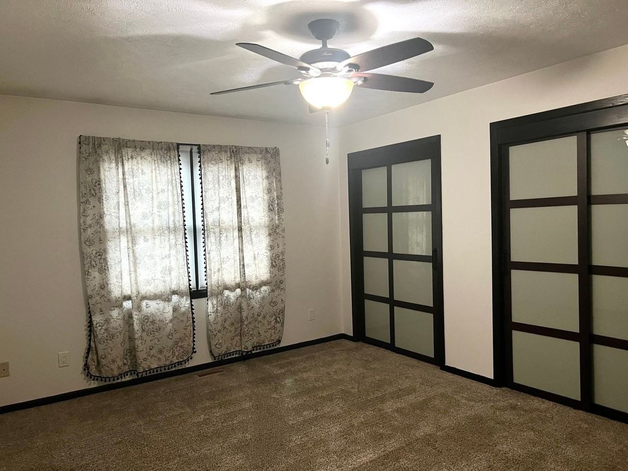 5432 S 78th St - Photo 5 of 13