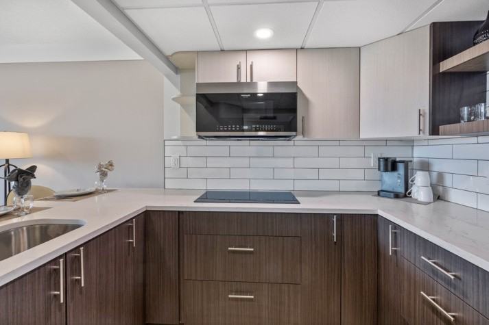 4311 49 Ave - Photo 4 of 10