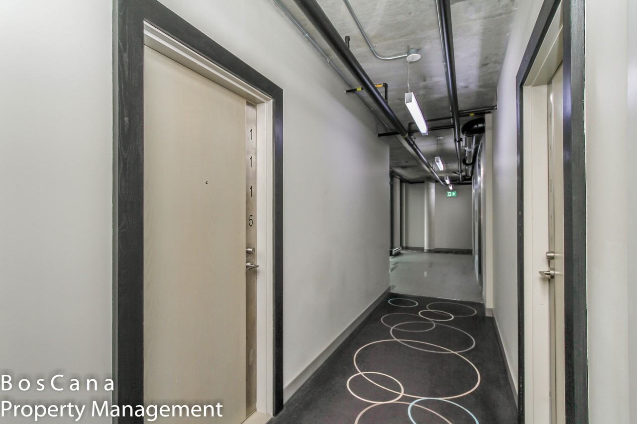 224 Lyon St N - Photo 5 of 21