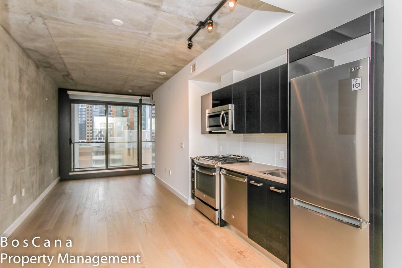 224 Lyon St N - Photo 6 of 21