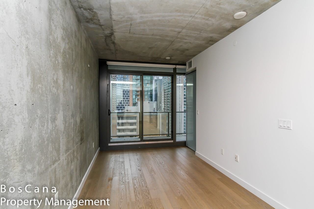 224 Lyon St N - Photo 7 of 21