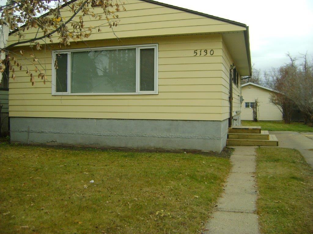 5130 44 St - Photo 7 of 8