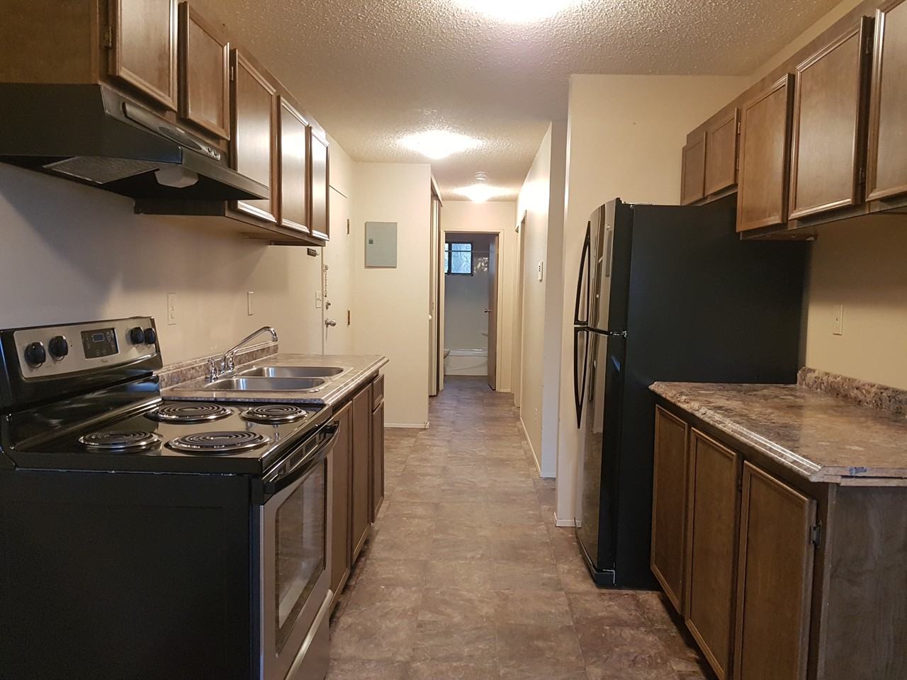 4411 48 Ave
