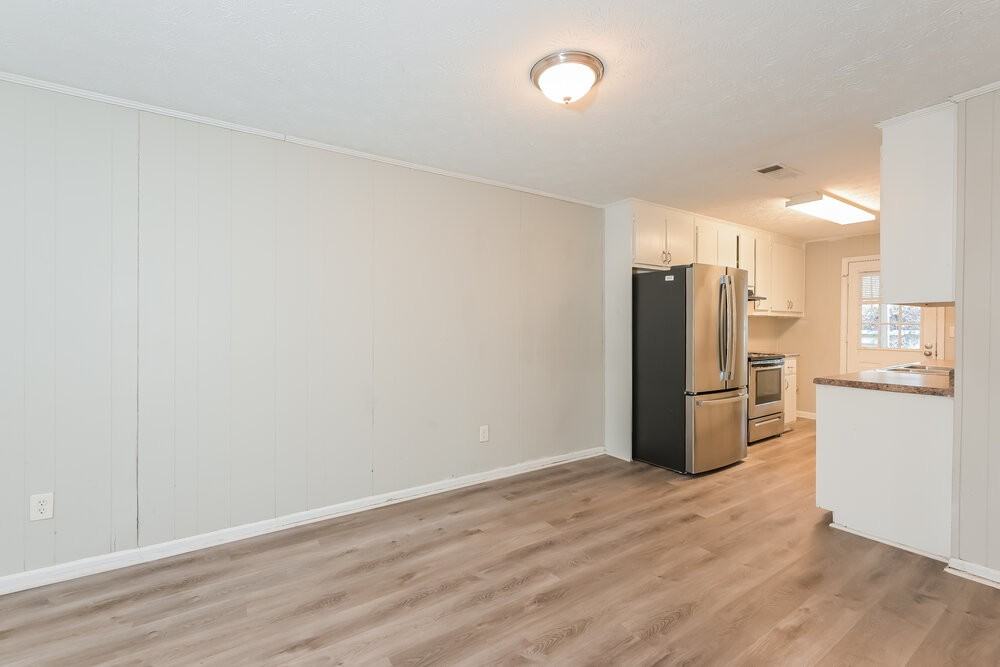 9045B Spillers Dr Sw - Photo 6 of 16