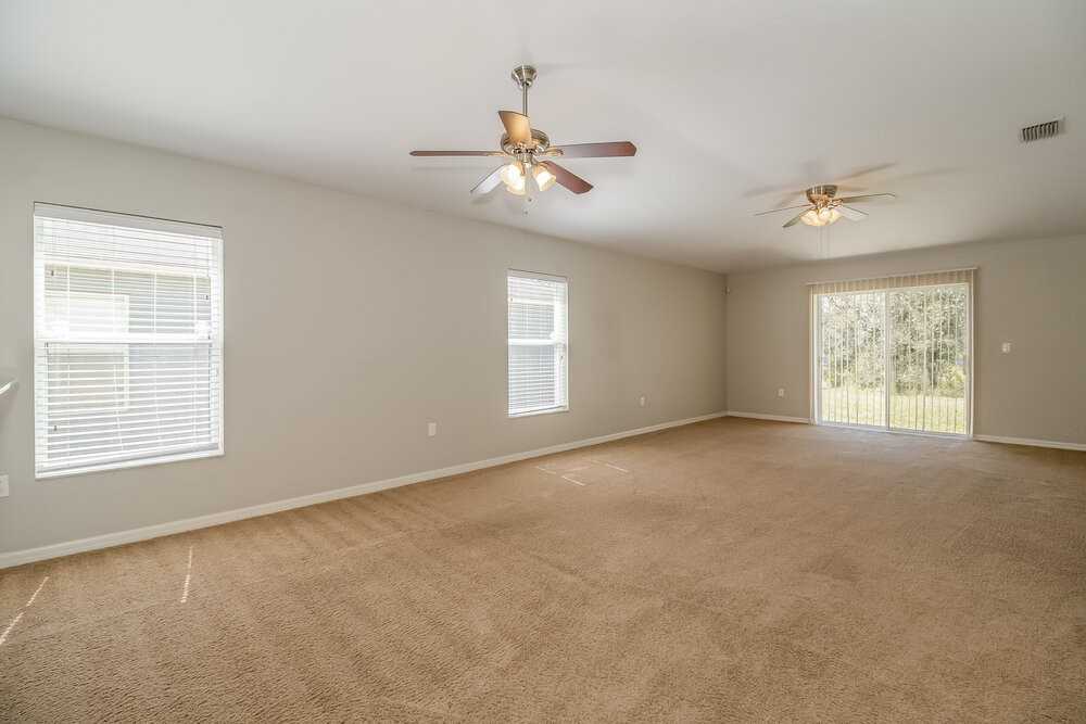 4001 Constantine Loop - Photo 3 of 15