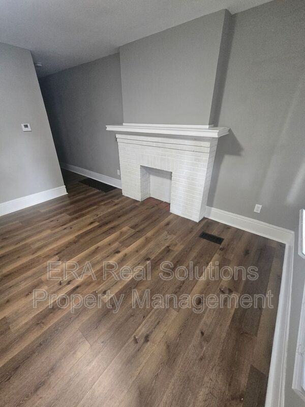 487 E Gates St - Photo 6 of 22