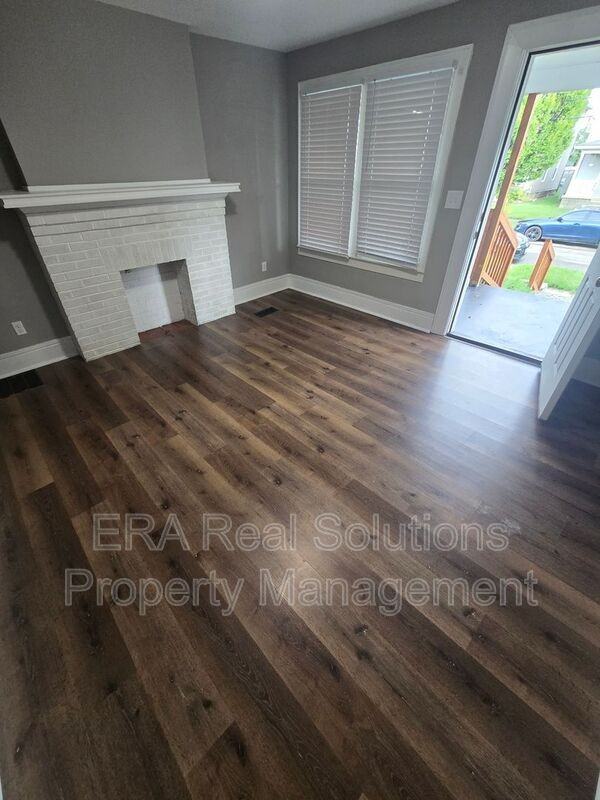 487 E Gates St - Photo 7 of 22