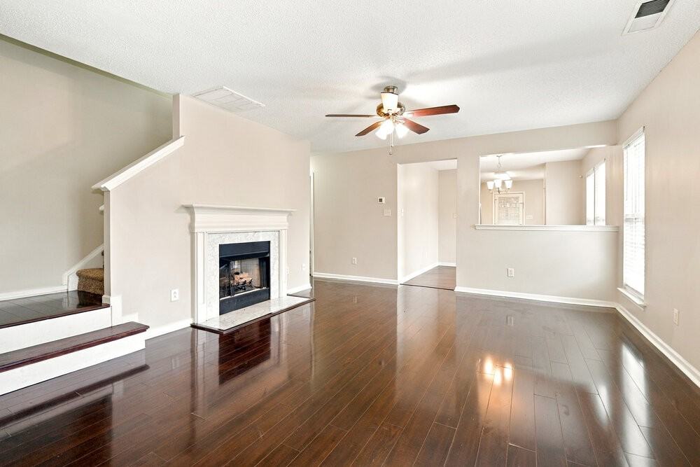 1002 Great Falls Dr - Photo 5 of 17