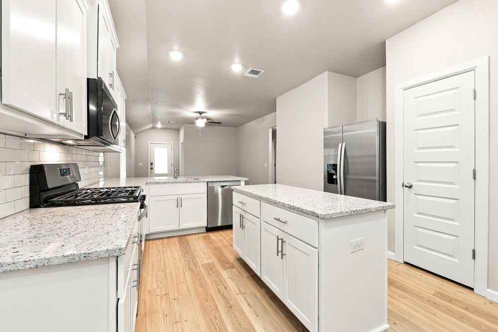 12713 Carrara Ln - Photo 5 of 16