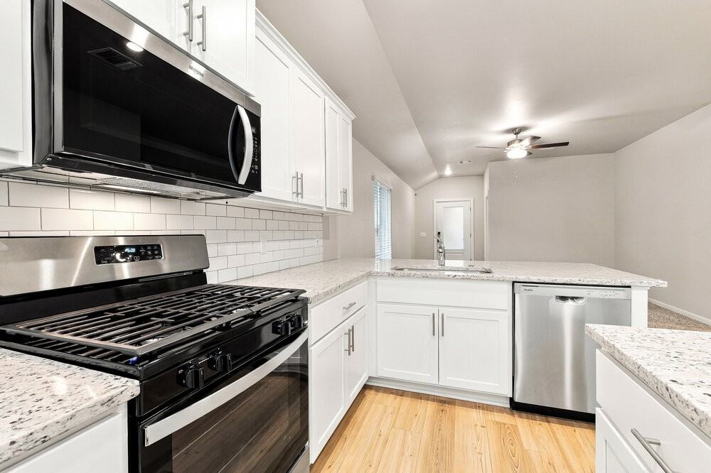 12713 Carrara Ln - Photo 6 of 16