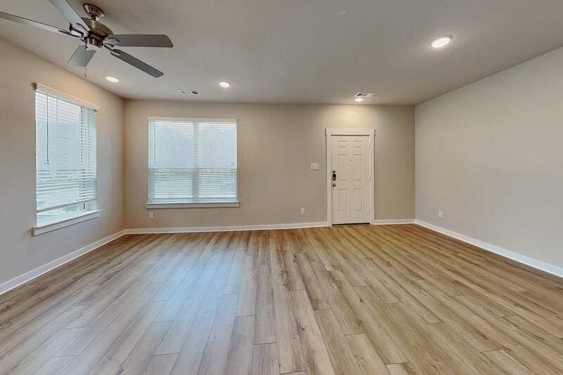 225 Territory Trl - Photo 2 of 18