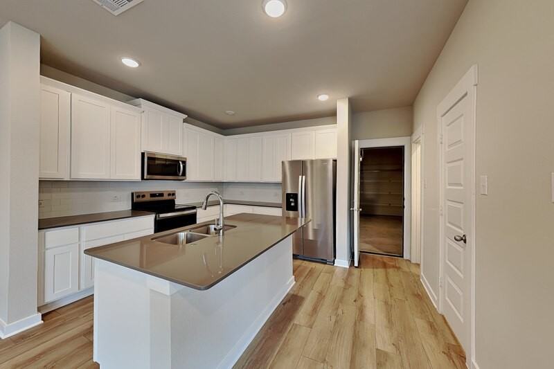 225 Territory Trl - Photo 4 of 18
