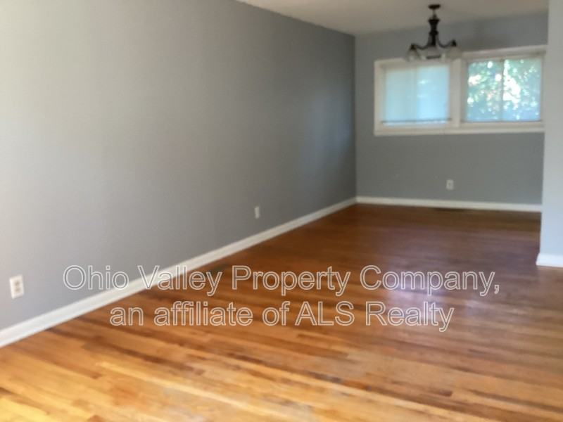 3504 Mina Ct - Photo 5 of 12