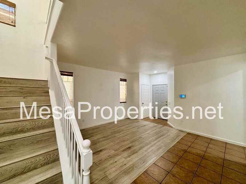 13878 Summer Wind St - Photo 5 of 39