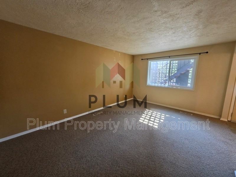200 Eddy Ave #2F - Photo 4 of 20