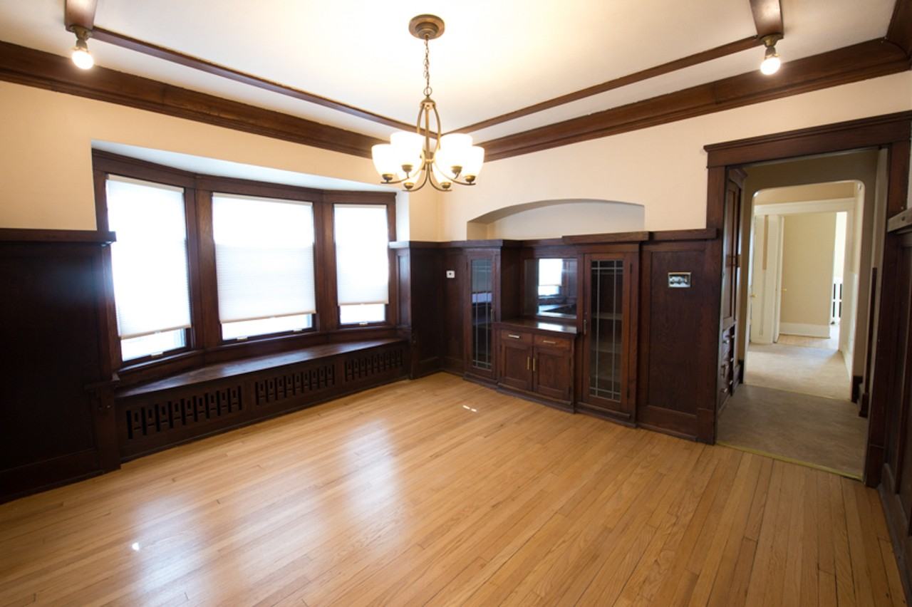 2615 North Maryland Avenue - Photo 4 of 35