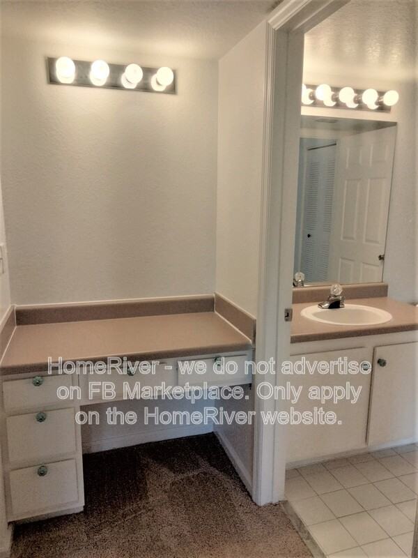 201 Sw Palm Dr #303 - Photo 5 of 20