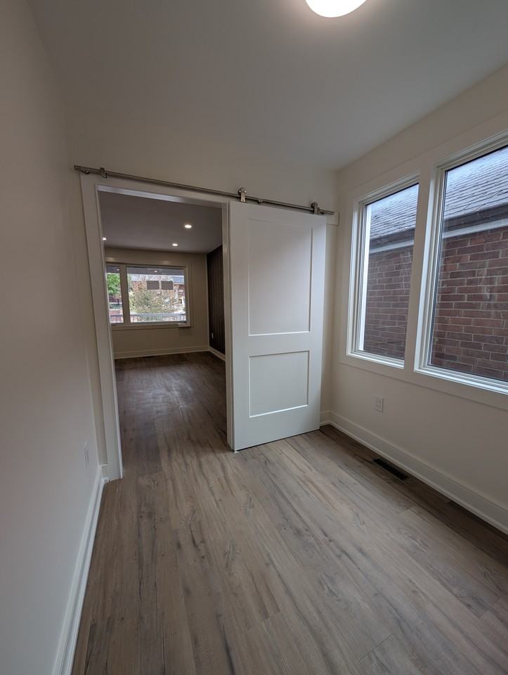 370 McRoberts Avenue #1 - Photo 6 of 22