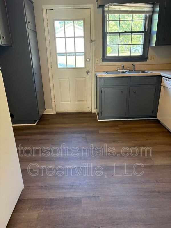 184 Hidden Hill Rd - Photo 4 of 13