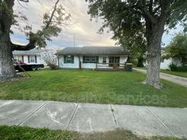 featured image of 1811 Norwood Way