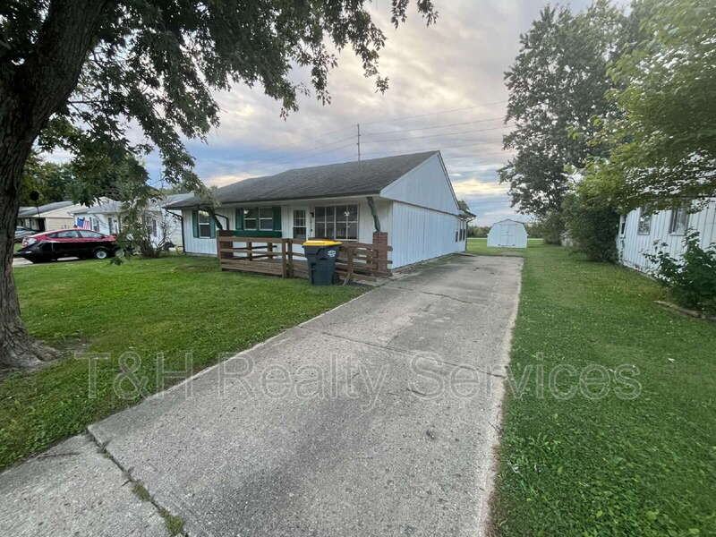 1811 Norwood Way - Photo 4 of 23