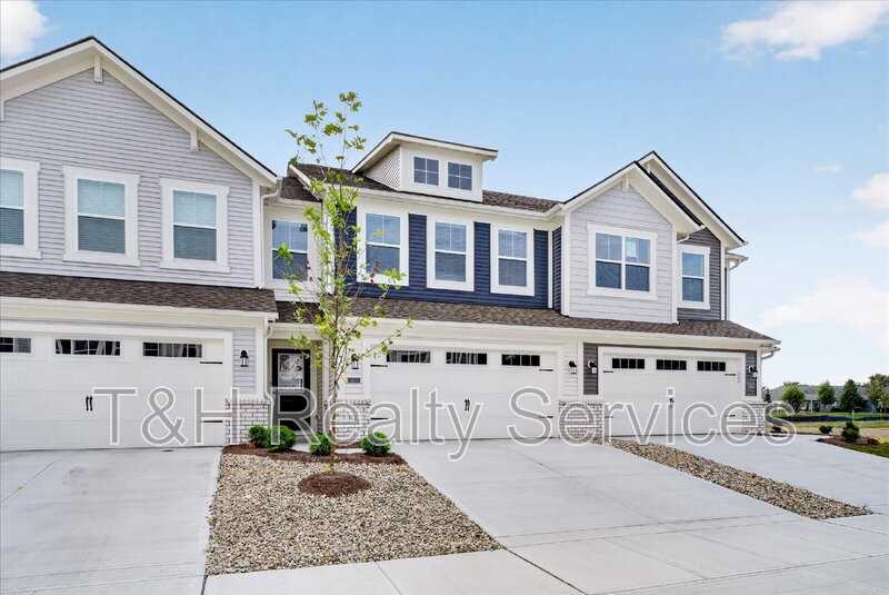 437 Monarch Ln - Photo 4 of 34