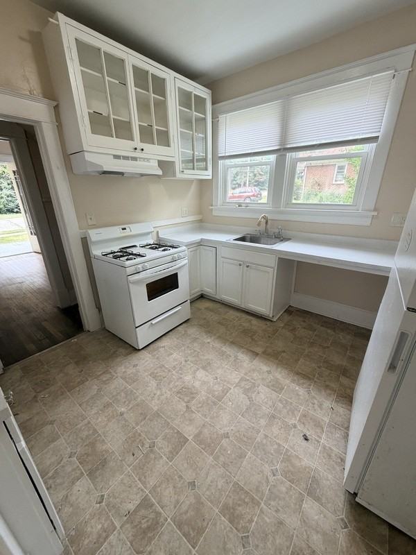 1855 E Ave - Photo 5 of 15