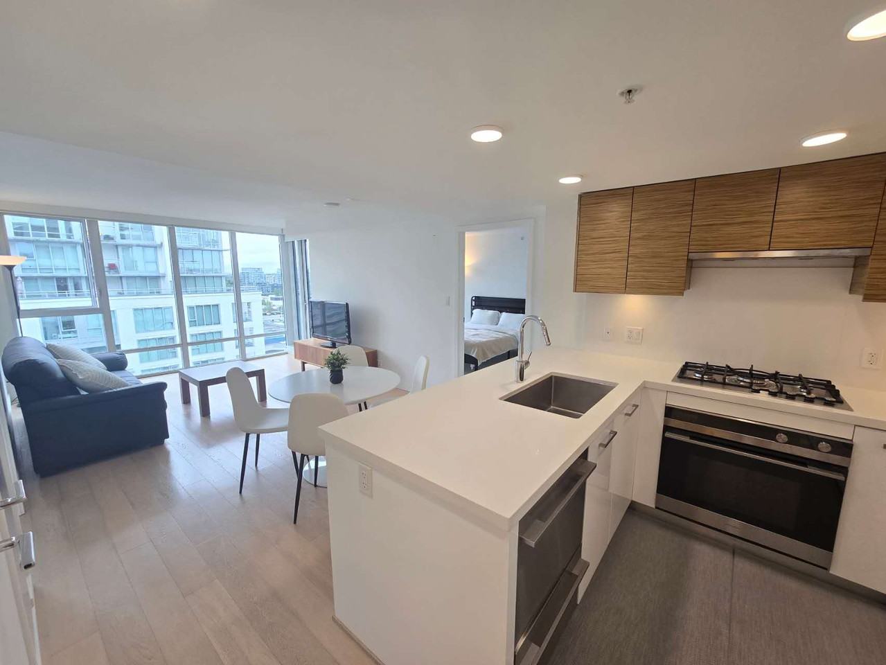 7333 Murdoch Avenue #1601 - Photo 5 of 12