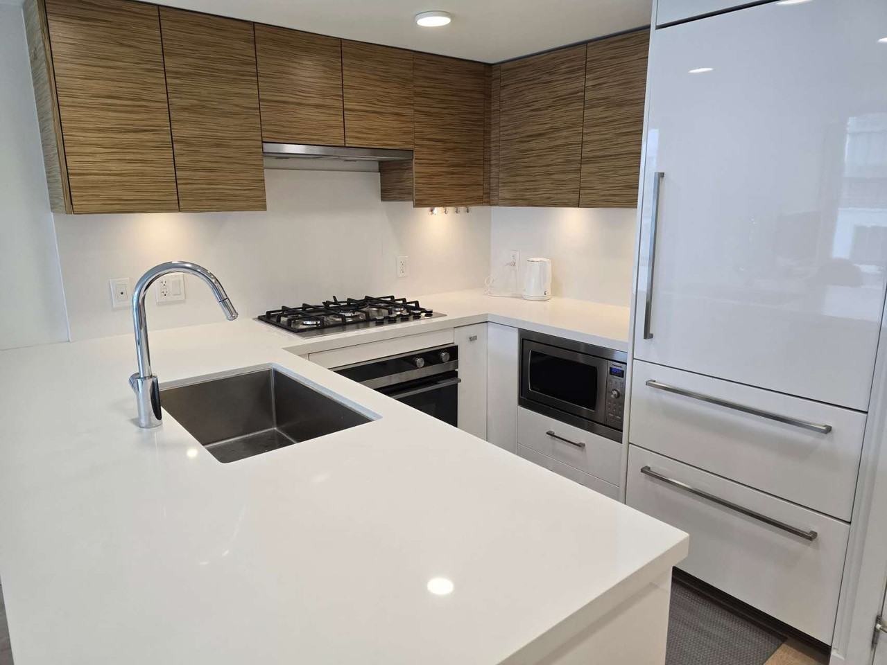 7333 Murdoch Avenue #1601 - Photo 4 of 12
