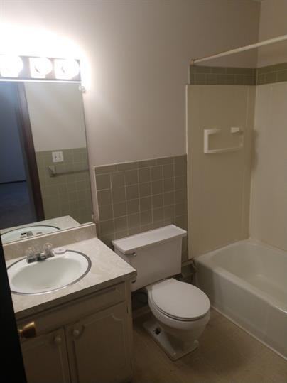601 E. Main St. - Photo 5 of 8