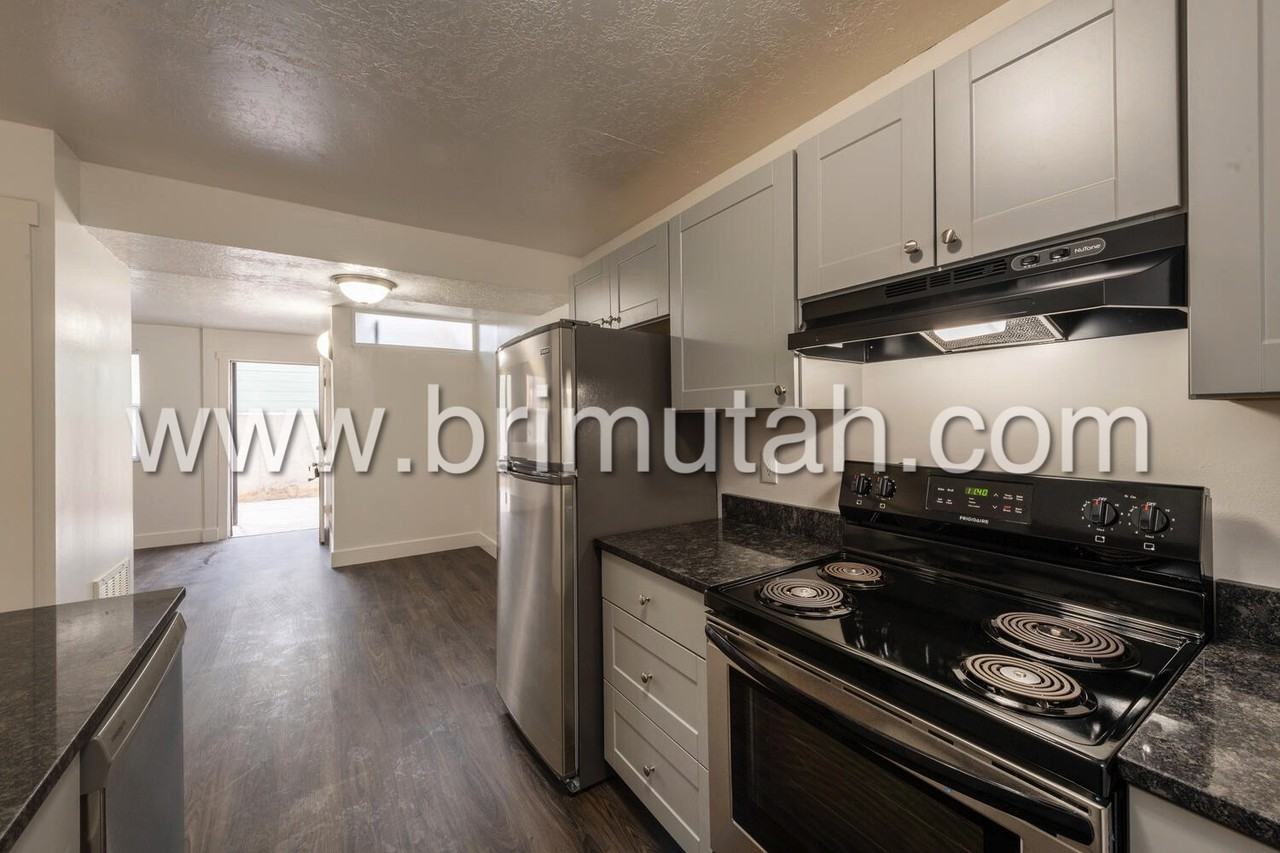 517 S. 1100 E. (NEW) - Photo 6 of 19