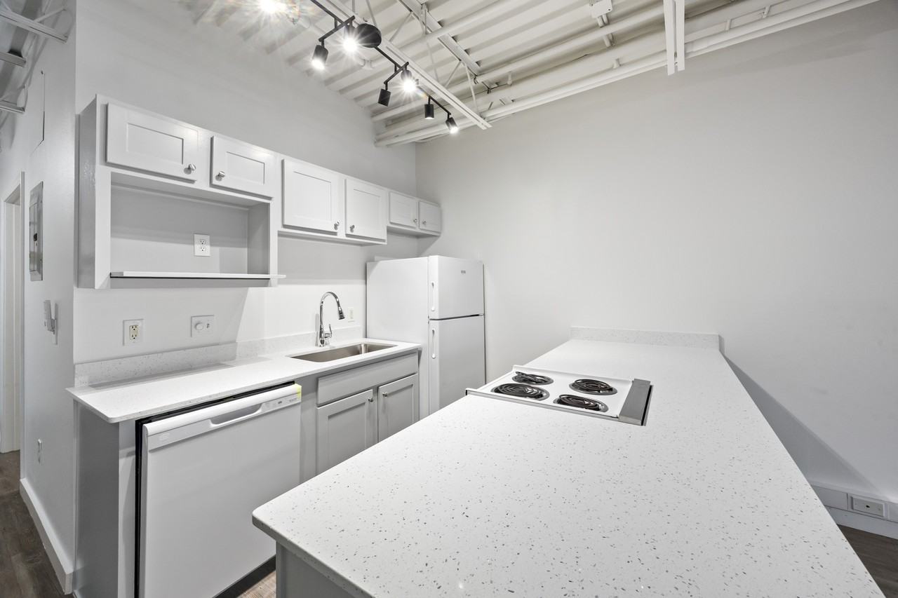 Apartments @ Molly Court - Photo 6 of 50