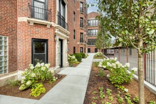 1248-1252 W Addison St - Photo 1 of 1