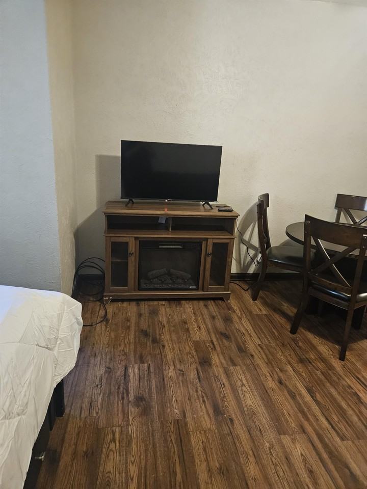 Florence Hotel Apartments - Photo 6 of 50