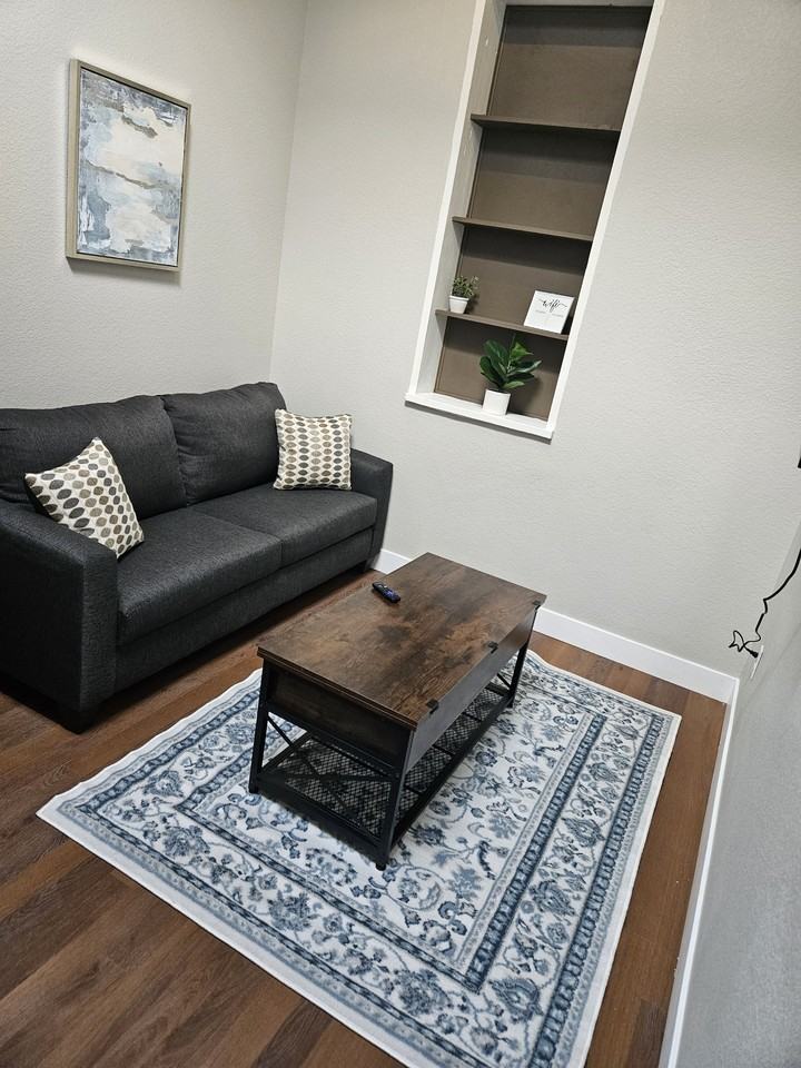 519.5 Main Street - Photo 5 of 50