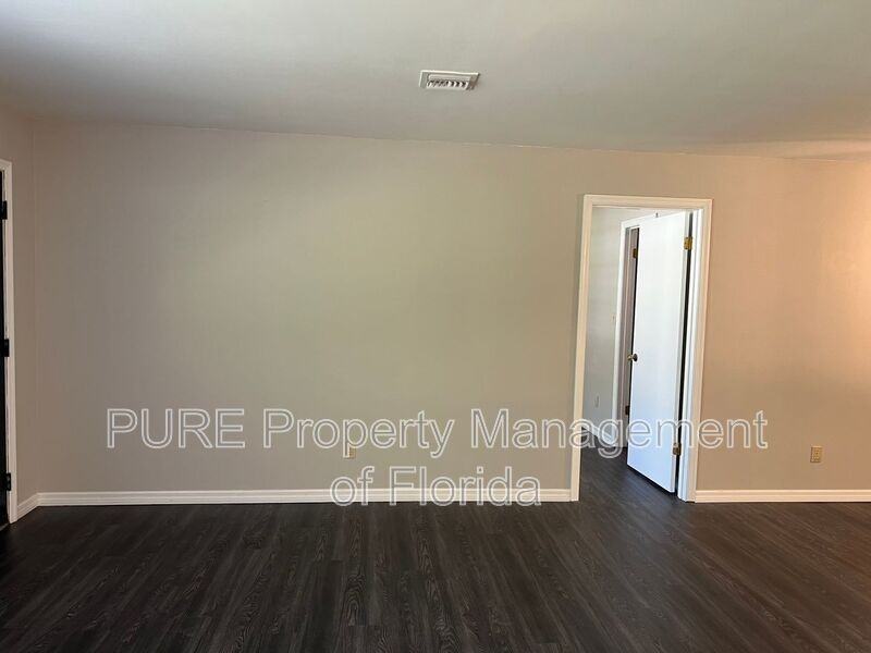 3400 Ne 44th Pl - Photo 6 of 41
