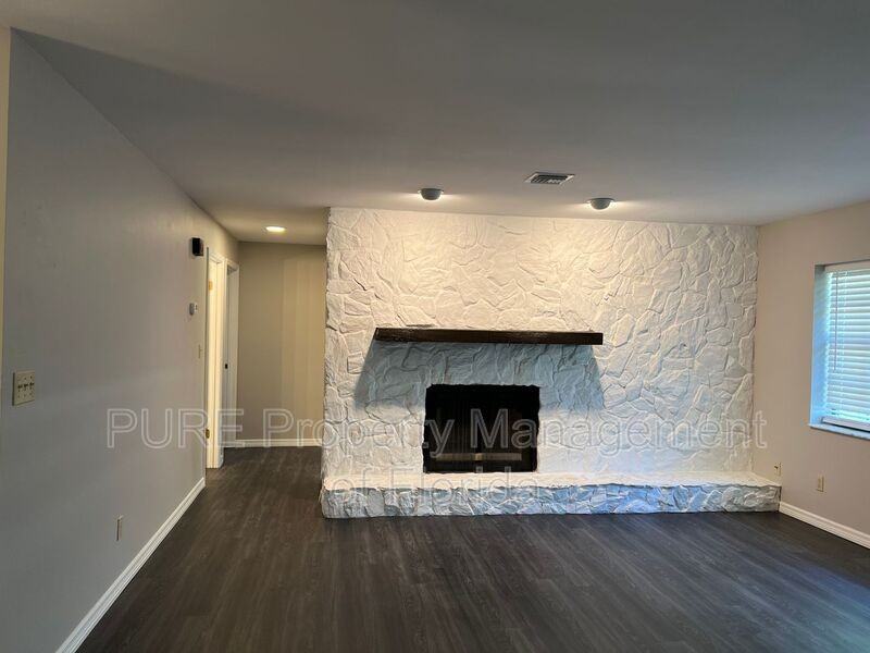 3400 Ne 44th Pl - Photo 7 of 41