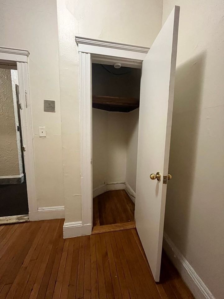 2 Washington St #2 - Photo 3 of 19