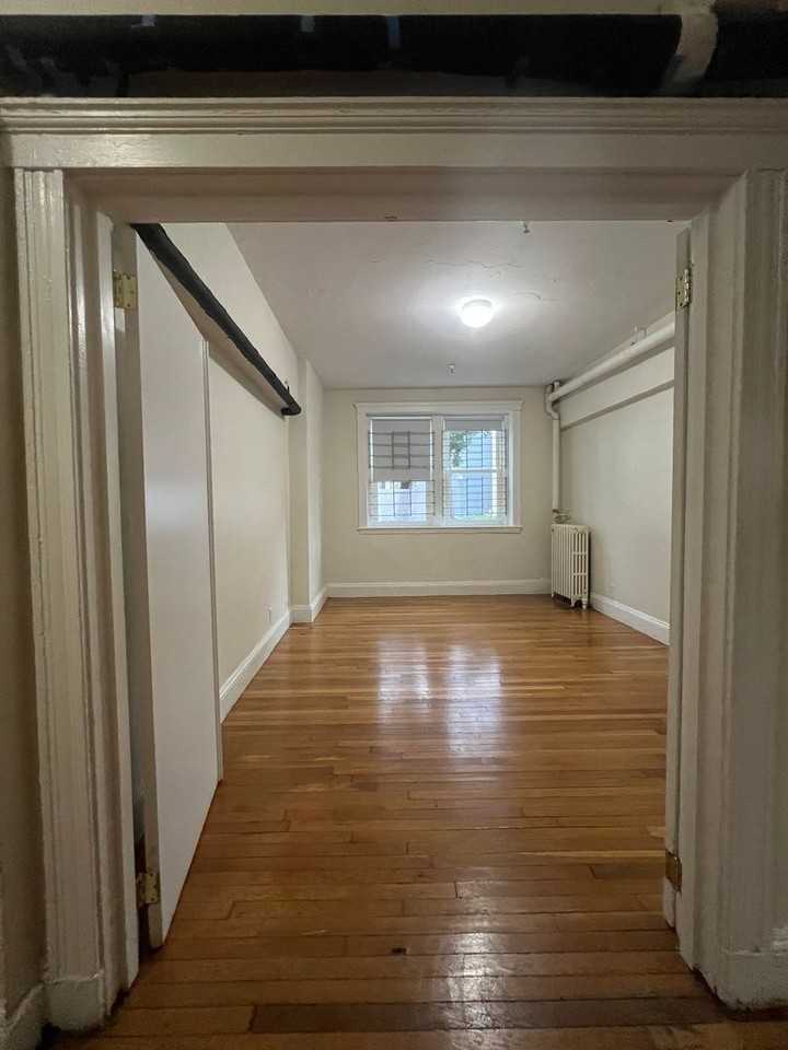2 Washington St #2 - Photo 5 of 19
