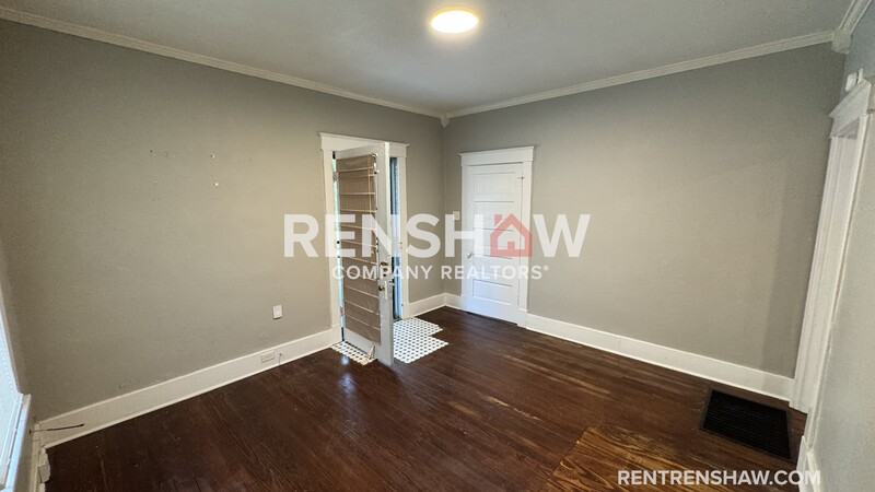 1043 Philadelphia St - Photo 3 of 17