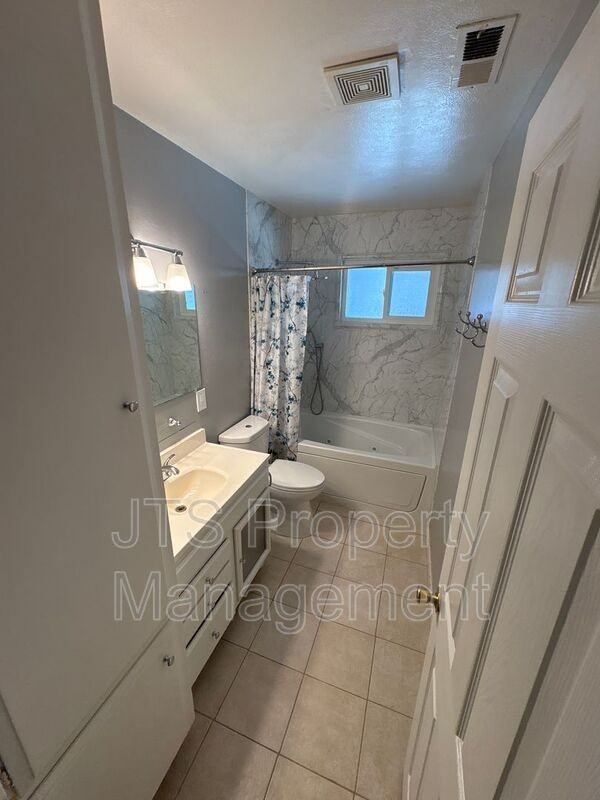 2618 Don Juan Dr - Photo 4 of 20