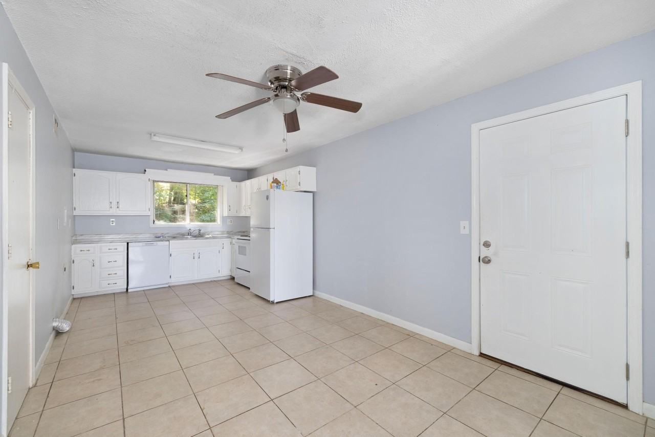 103 Angeline Drive - Photo 3 of 10