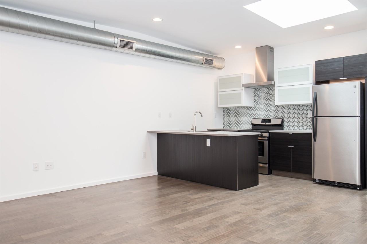 1442 North 7th Street - Photo 4 of 12