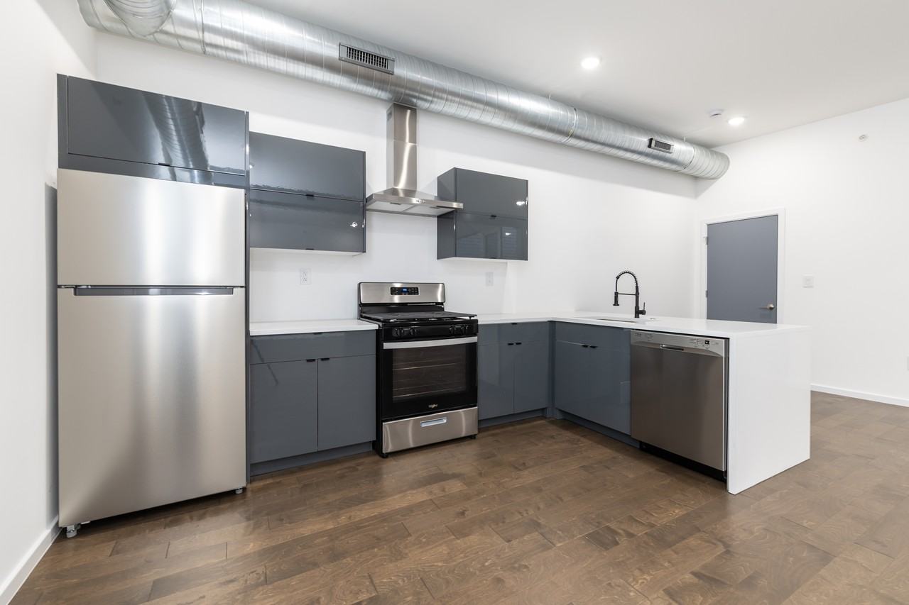 1541 N 6th Street - Photo 6 of 50